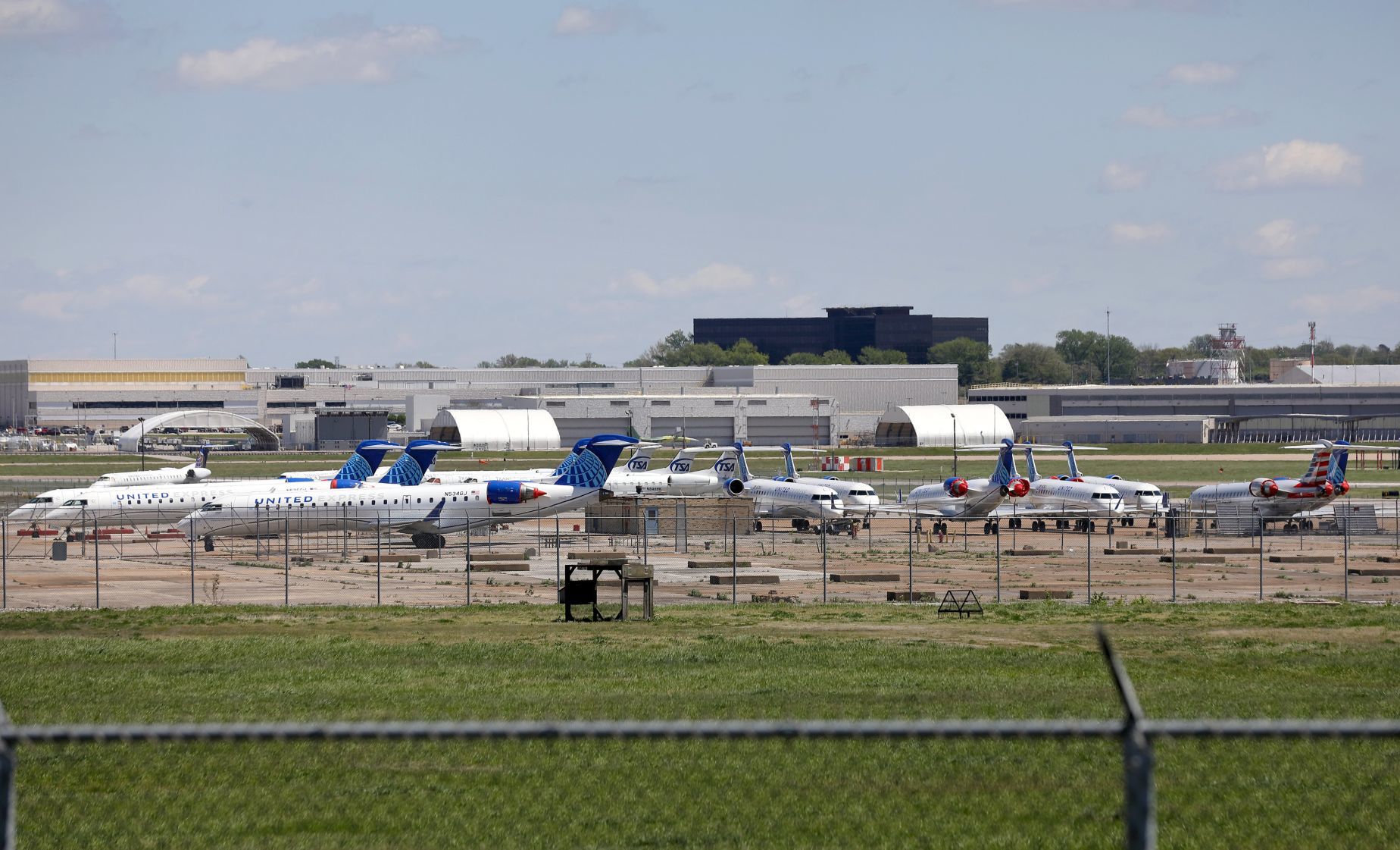 Coronavirus slows St. Louis Lambert International Airport